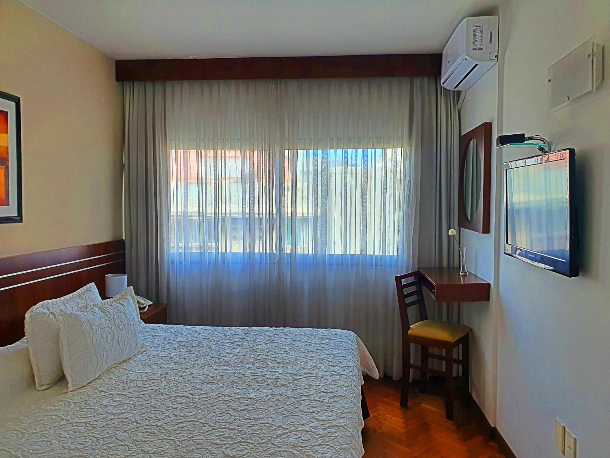 Hotel America Montevideo Værelse billede